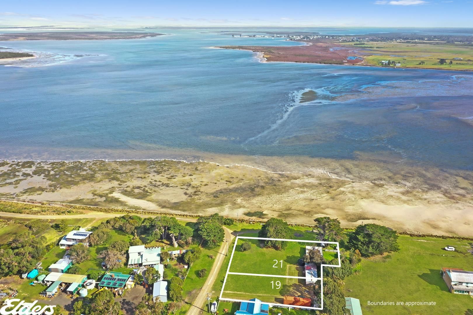 21 Jacobsons Street, Robertsons Beach VIC 3971, Image 0