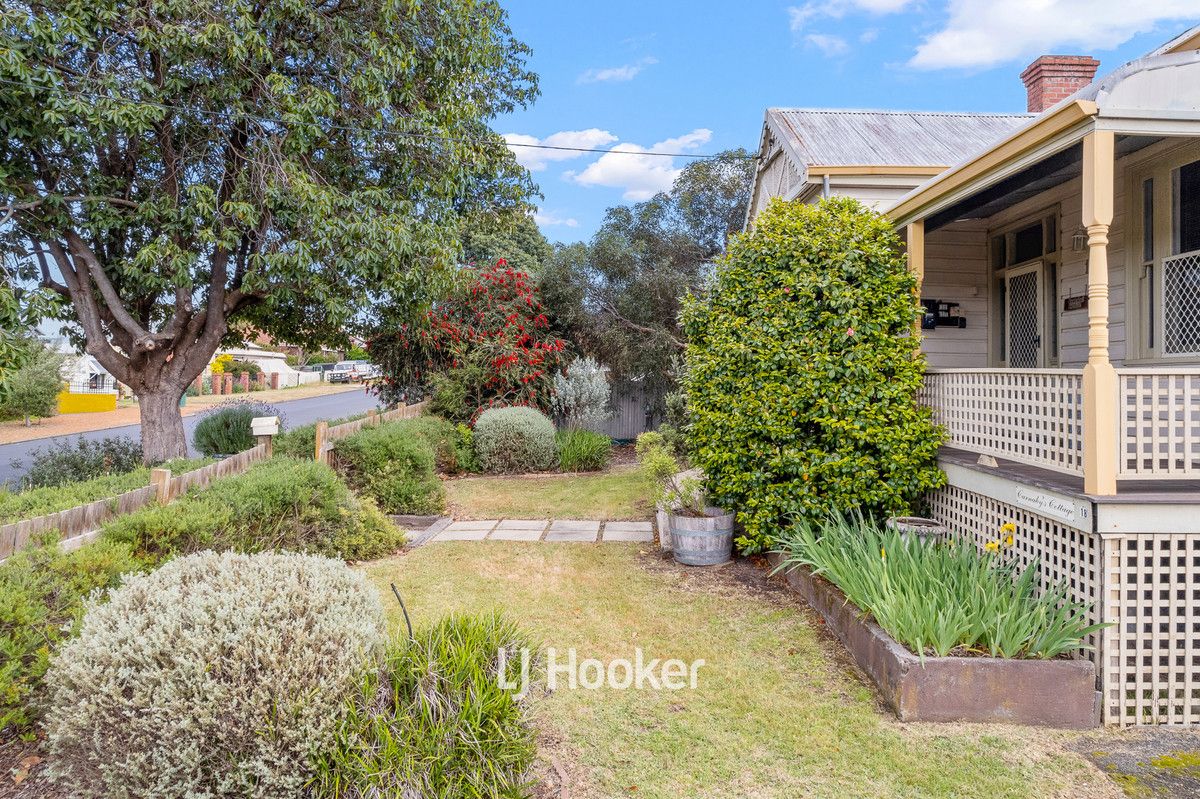 18 Ogden Street, Collie WA 6225, Image 2