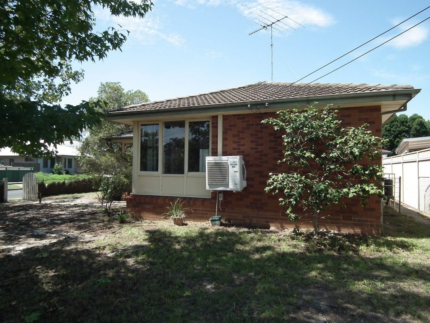 24 Madang Street, Holsworthy Property History & Address Research Domain