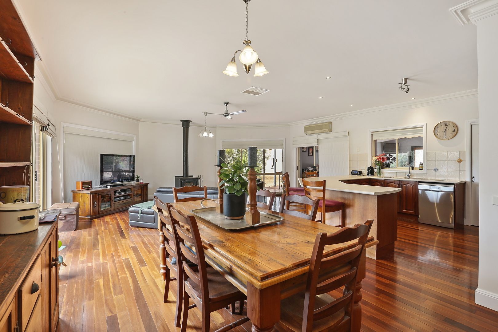 28 Emmersons Road, Lovely Banks VIC 3213, Image 1