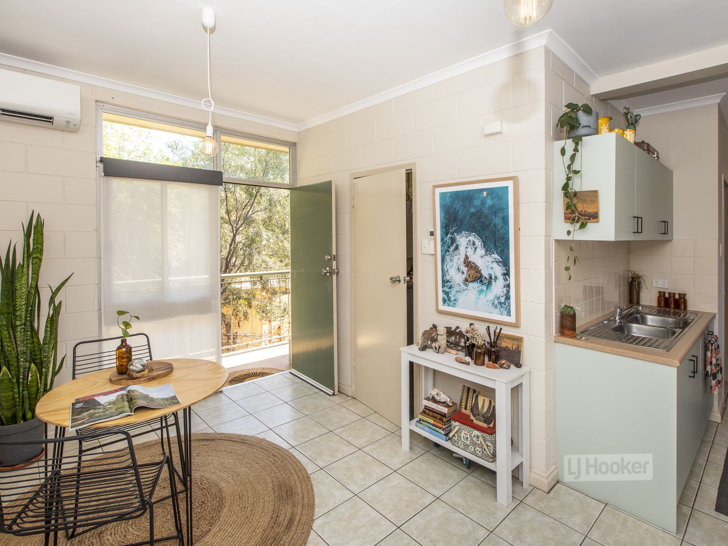 8/2 Tilmouth Court, Gillen NT 0870, Image 2