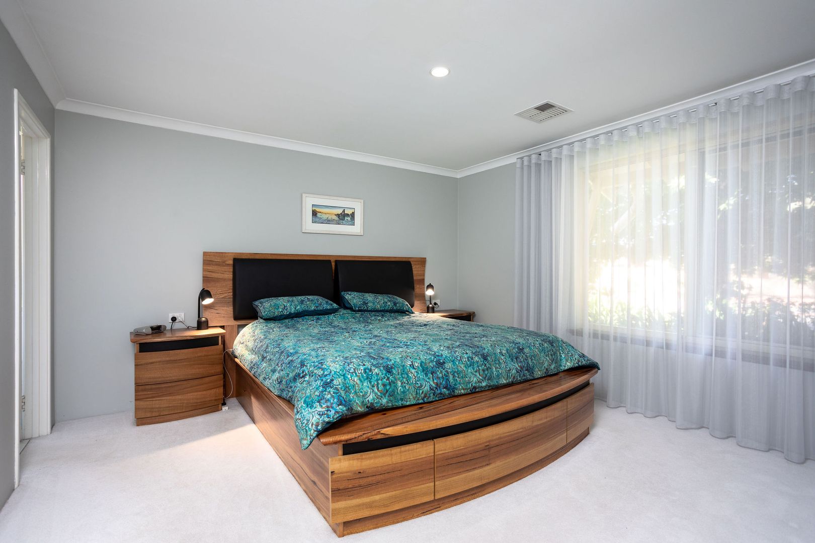 72 Broadhurst Crescent, Bateman WA 6150, Image 2