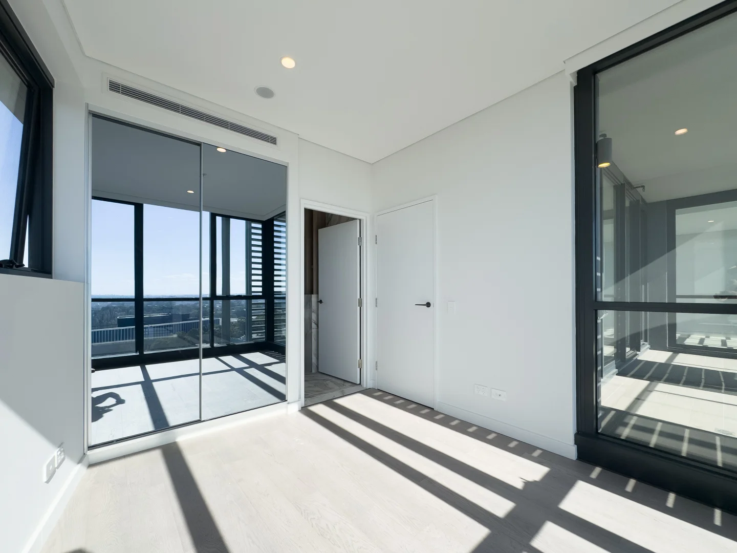 Additional image 5 of 804/8 Hinchcliffe Place, Zetland NSW 2017