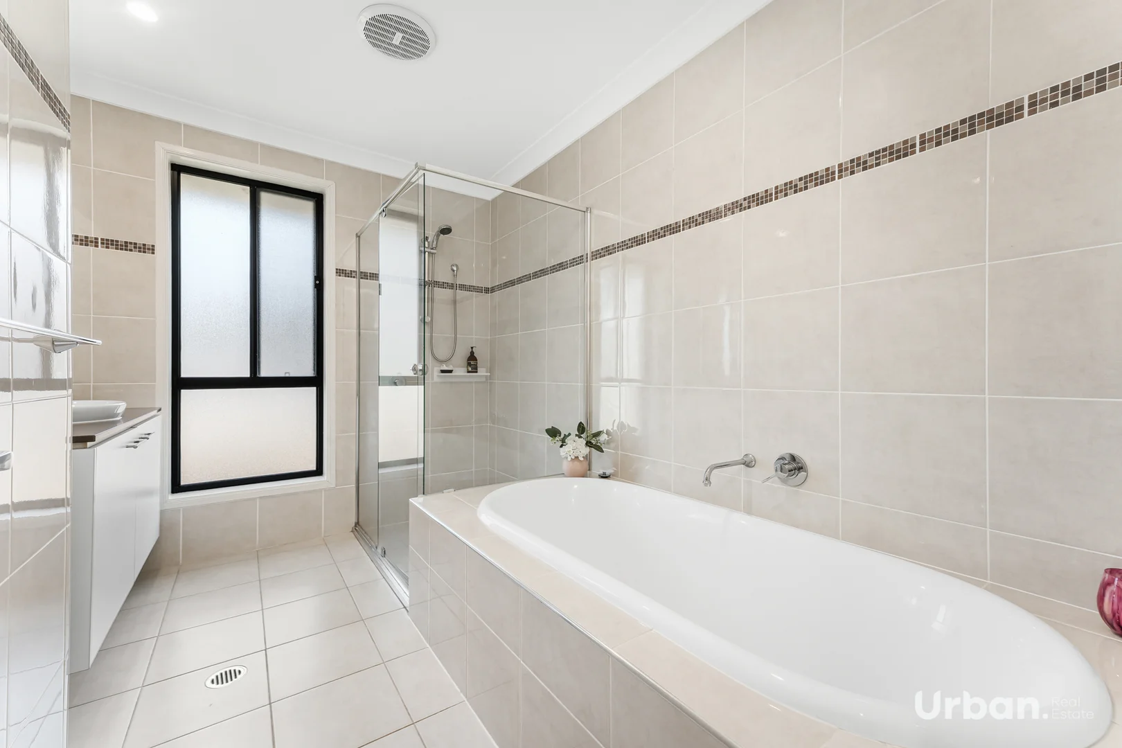 Additional image 25 of 9 Shearer Place, Colebee NSW 2761