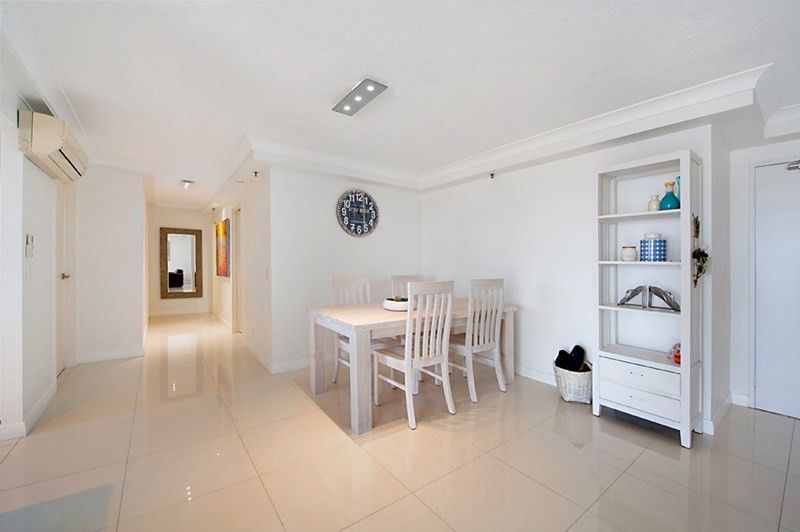 5 Enderley avenue, Surfers Paradise QLD 4217, Image 2