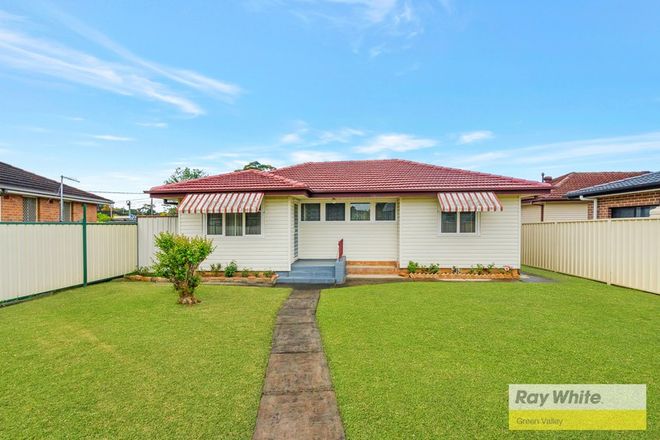 Picture of 7 Huntley Place, CARTWRIGHT NSW 2168