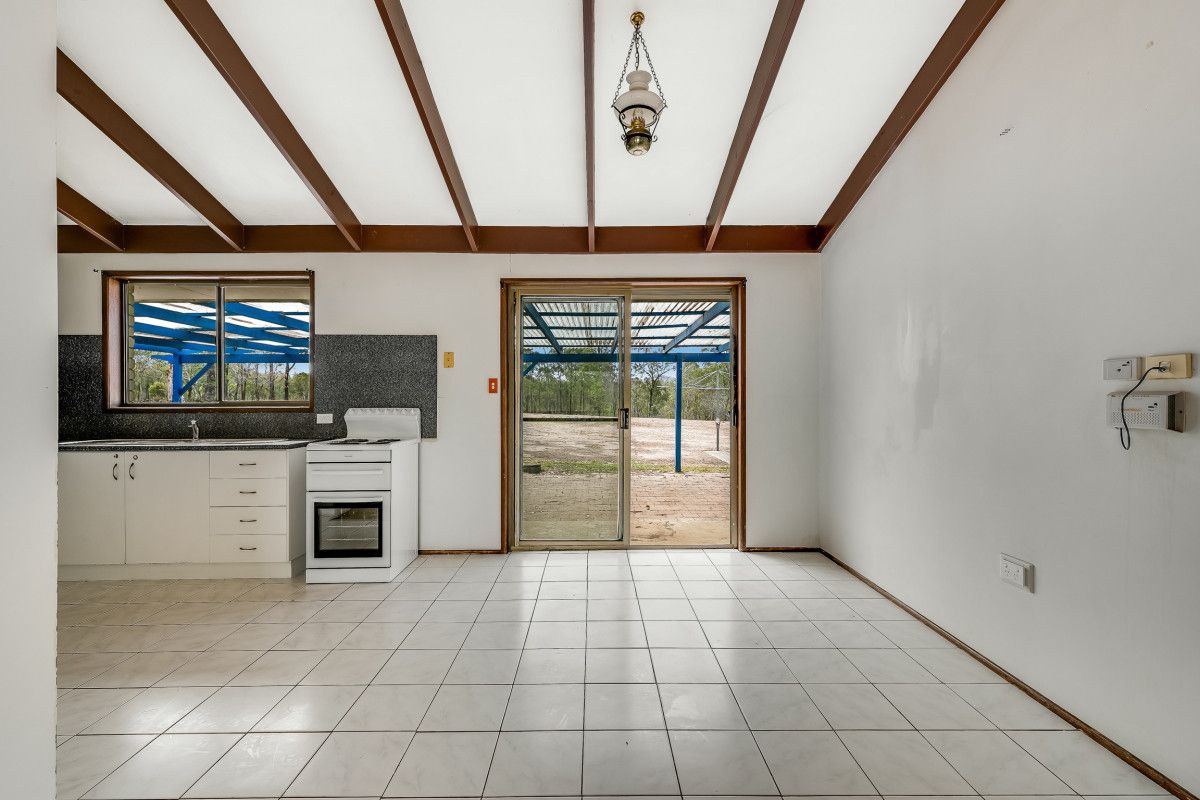 41 Glencoe Road, Withcott QLD 4352, Image 2