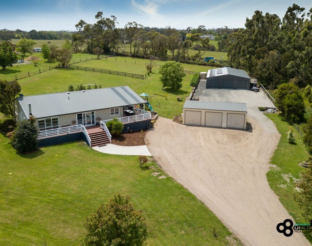 21 Follett Drive, Nyora VIC 3987