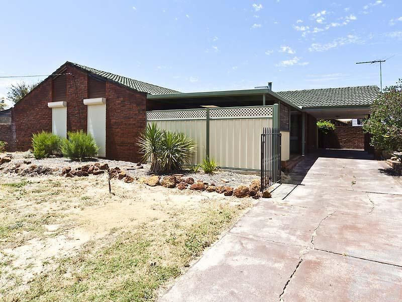 33 Cobham Way, Camillo WA 6111