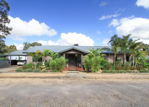 18 Gillum Road, Coongulla VIC 3860