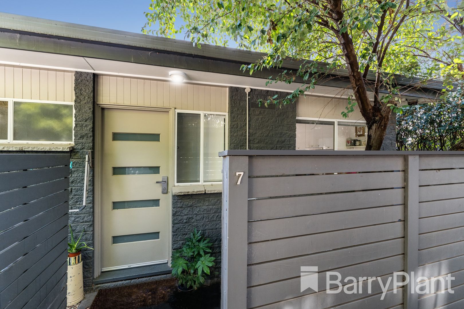 7/7 Sanglen Terrace, Belmont VIC 3216, Image 1