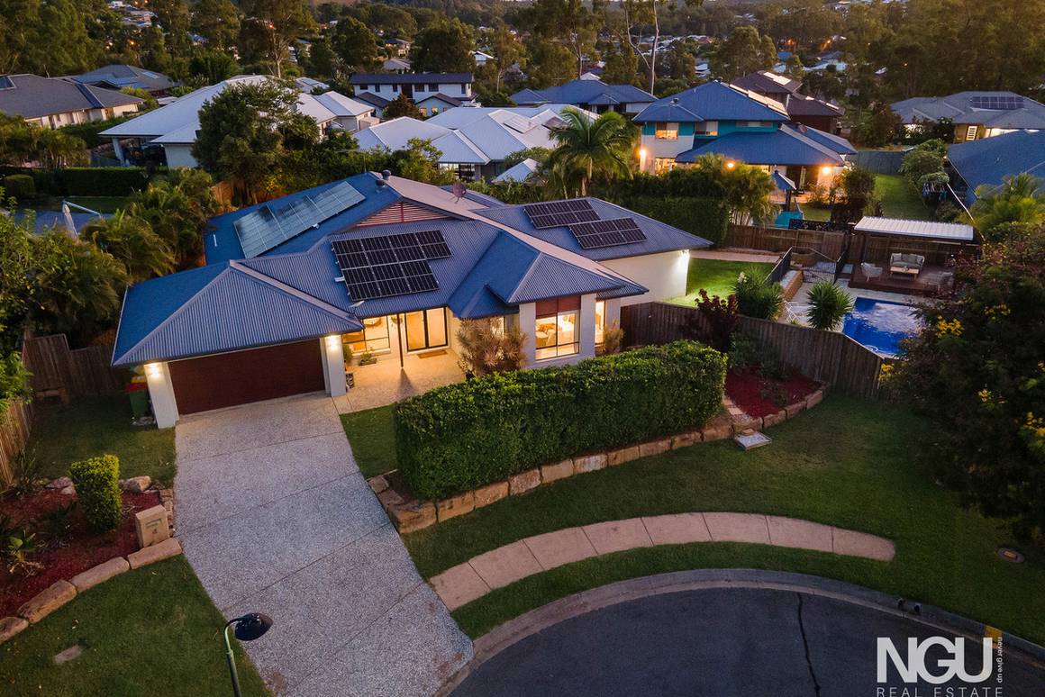 Picture of 4 Whitty Court, AUGUSTINE HEIGHTS QLD 4300