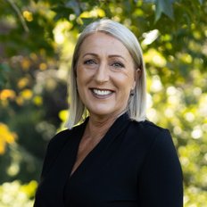 Sharon Skelton, Sales representative