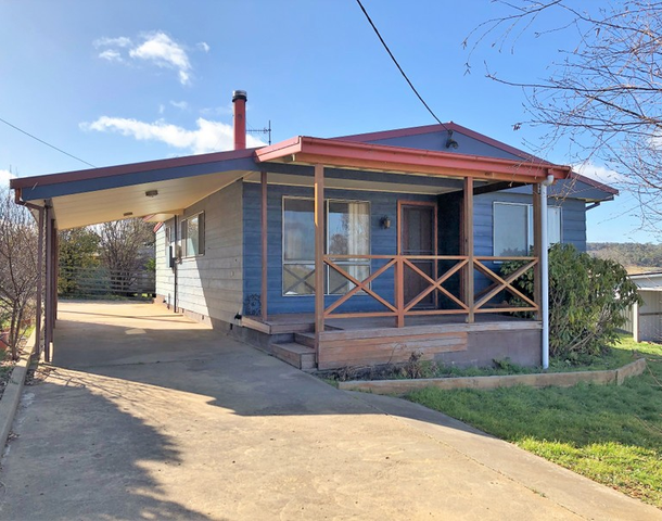 23 Dickinson Street, Bombala NSW 2632