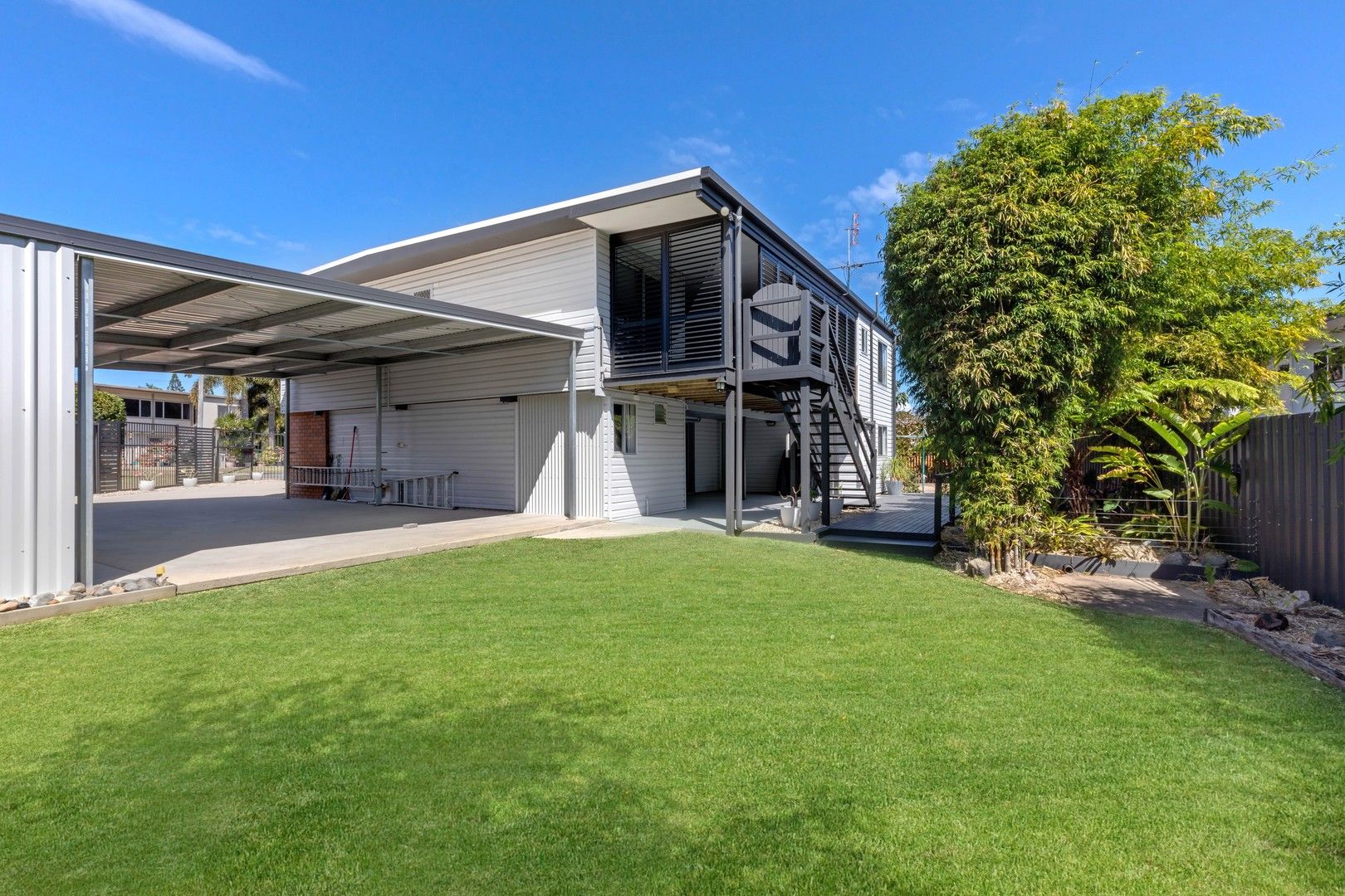 1 Clifton Court, Slade Point QLD 4740, Image 0