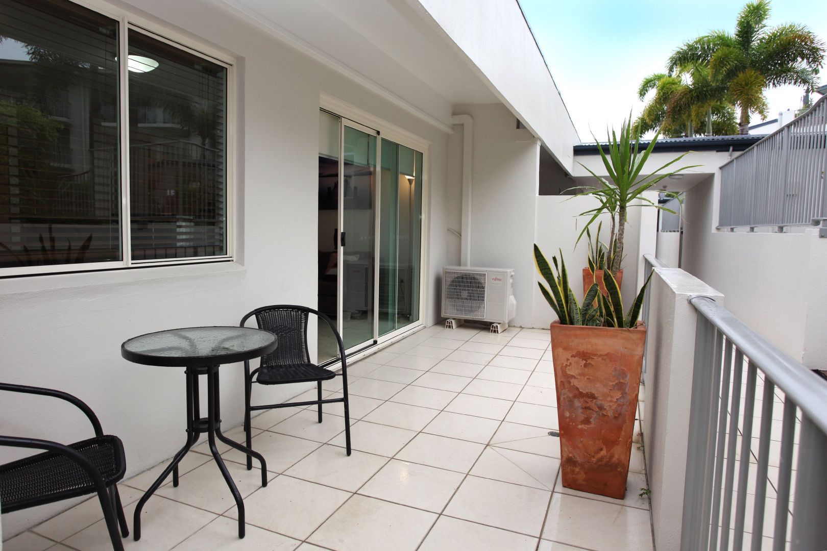 1070/36 Browning Boulevard, Battery Hill QLD 4551, Image 2