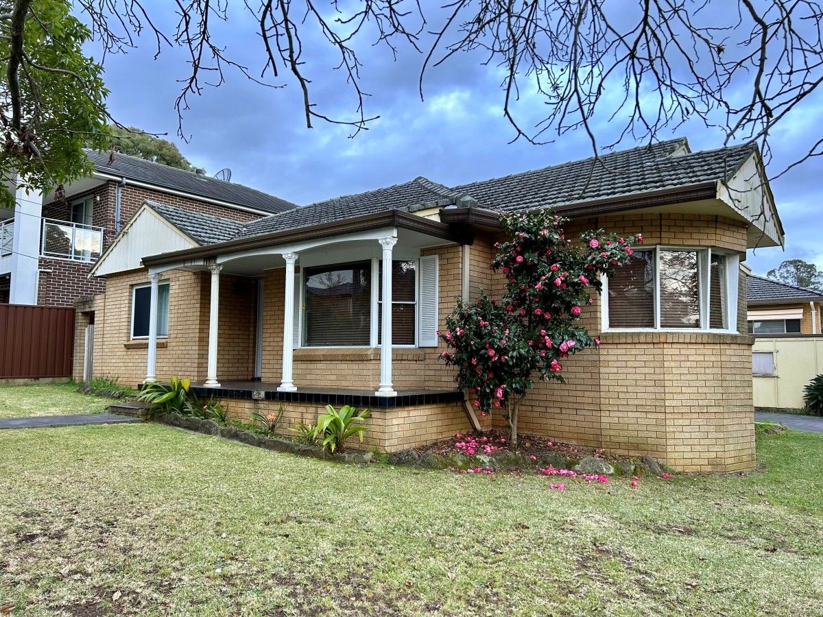 132 Gibson Avenue, Padstow NSW 2211