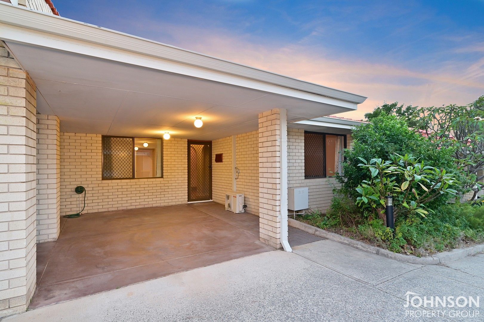 2 bedrooms Villa in 6/110 Main Street OSBORNE PARK WA, 6017