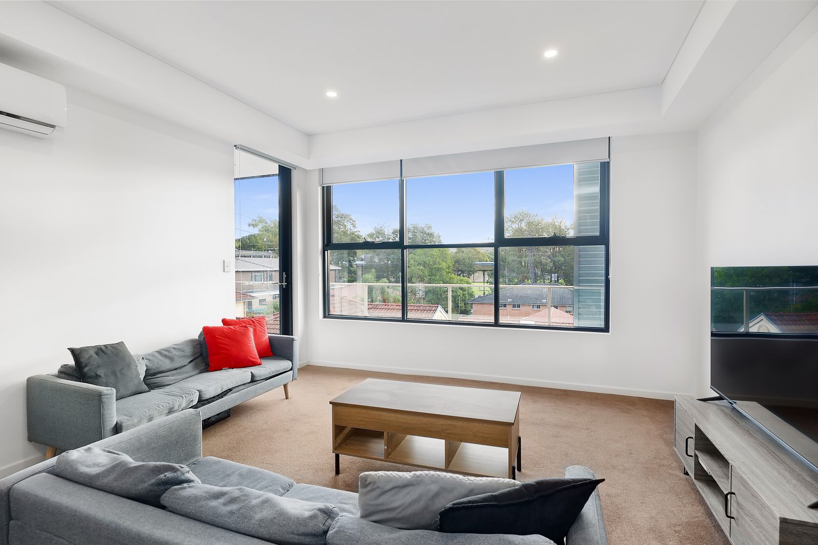 308/7 Beane Street West, Gosford NSW 2250, Image 1