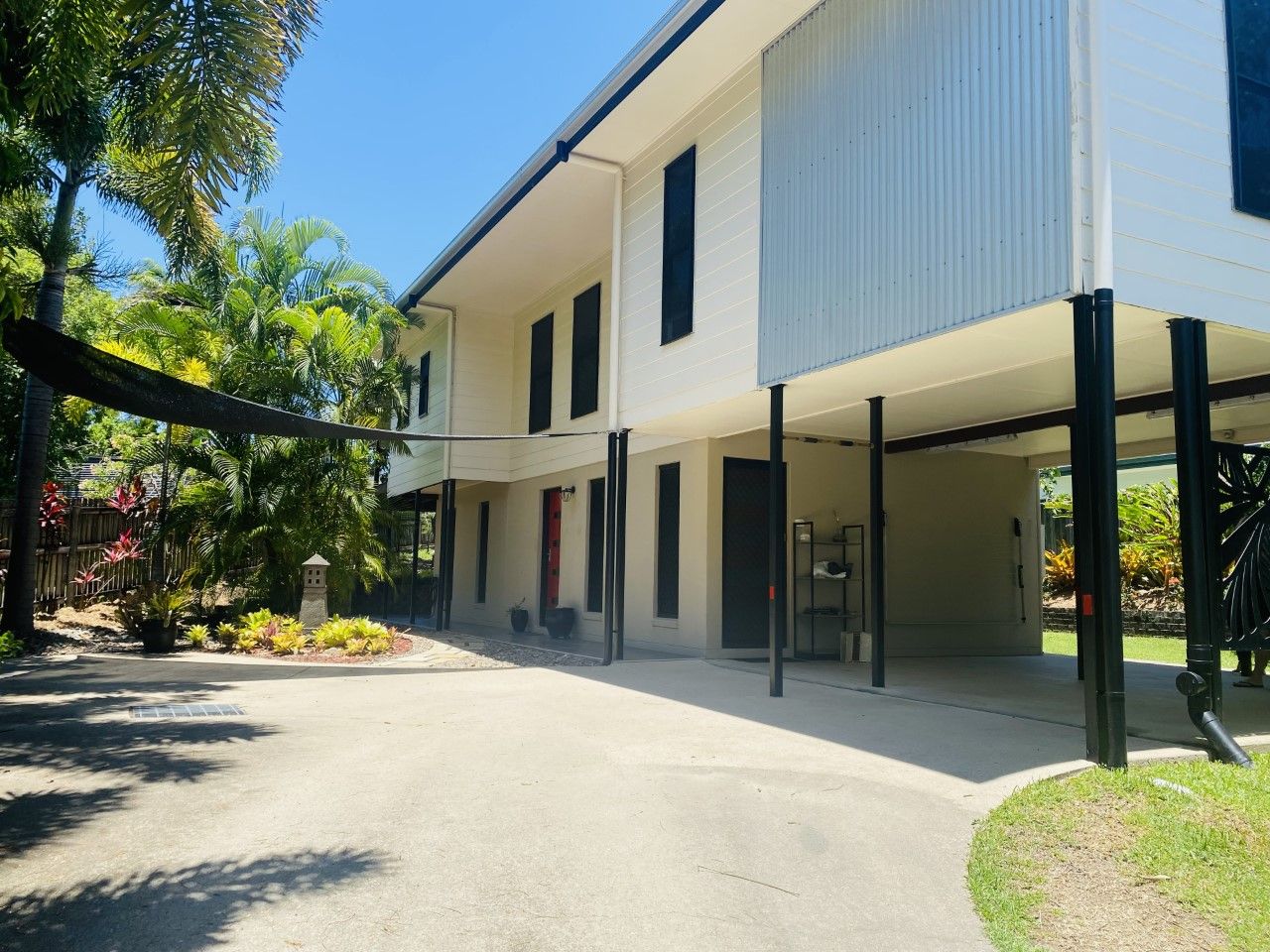 3 bedrooms House in 1B/1 Quarry Street NORTH MACKAY QLD, 4740