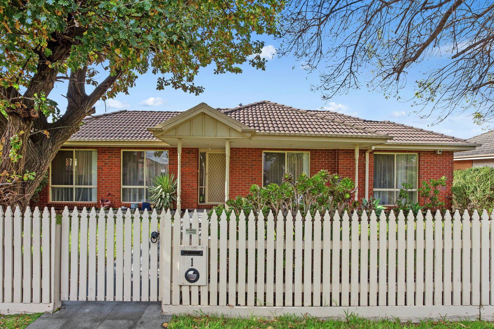 1/6 Borva Drive, Keilor East VIC 3033, Image 0