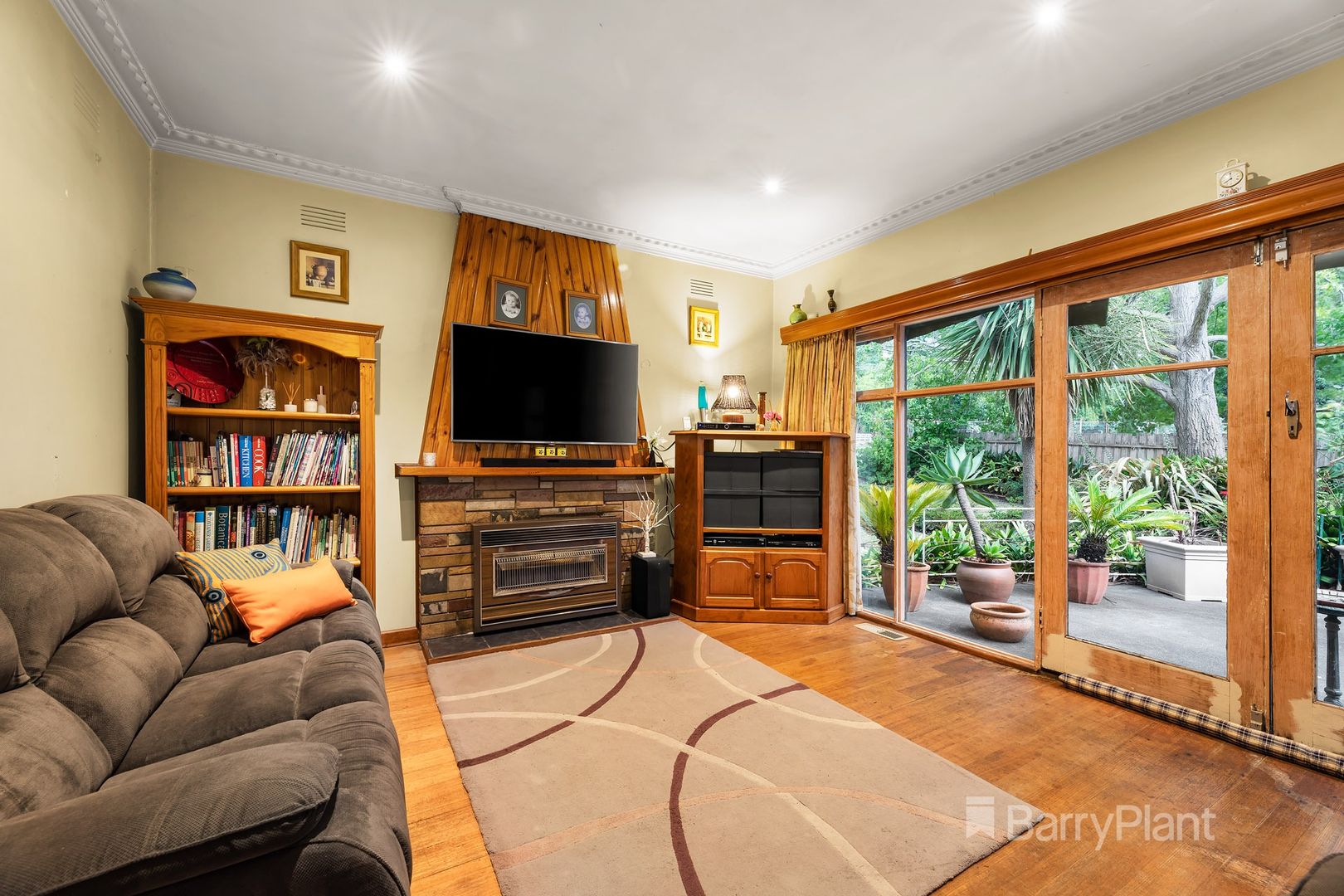 18 Victoria Road, Bayswater VIC 3153 Domain