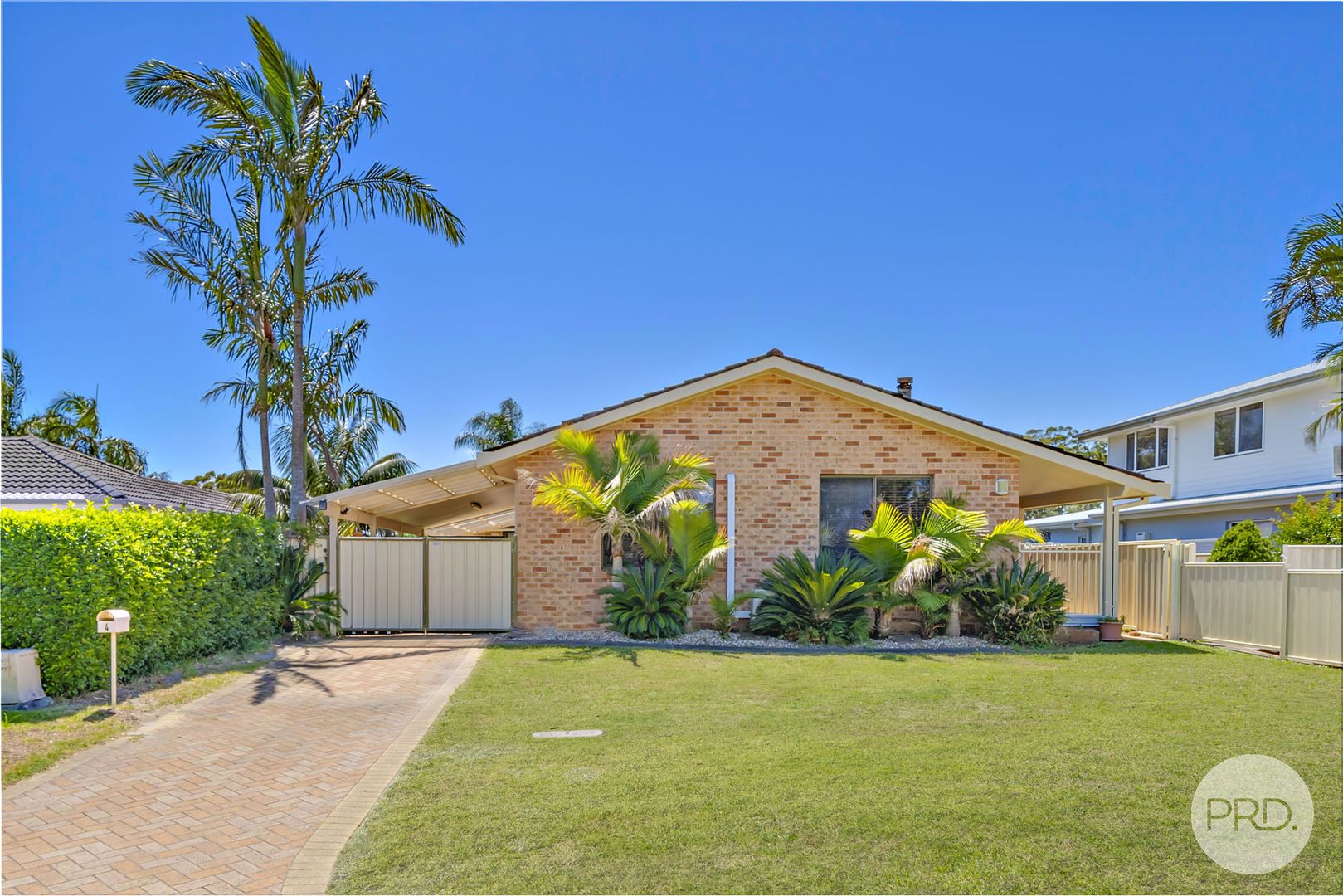 4 Gilchrist Road, Salamander Bay Property History & Address Research