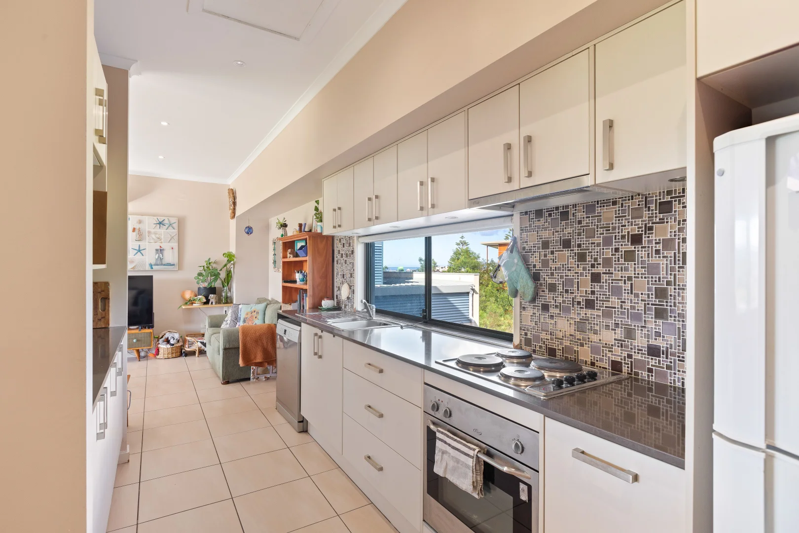 Additional image 4 of Unit 3/2 Lake Street, Eden NSW 2551