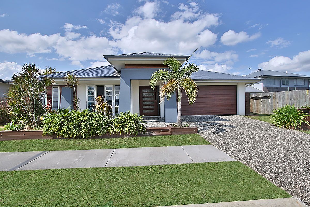 4 bedrooms House in 114 Greenview Avenue SOUTH RIPLEY QLD, 4306