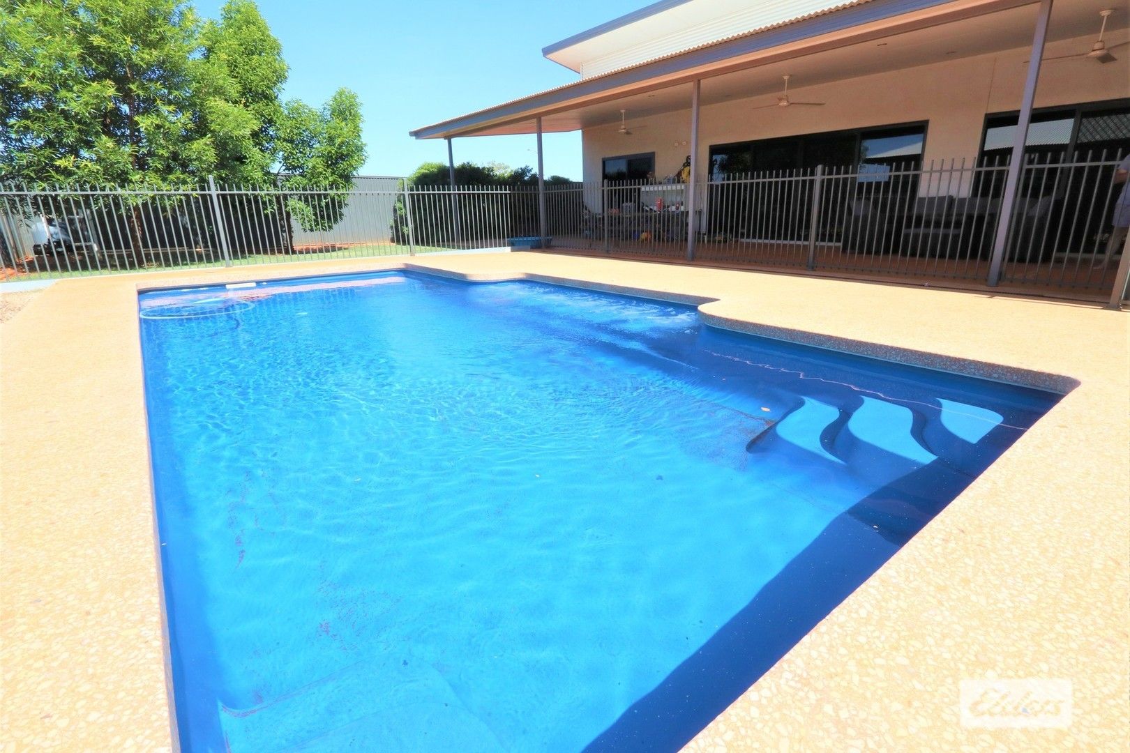 4 bedrooms House in 49 Bradshaw Crescent KATHERINE NT, 0850