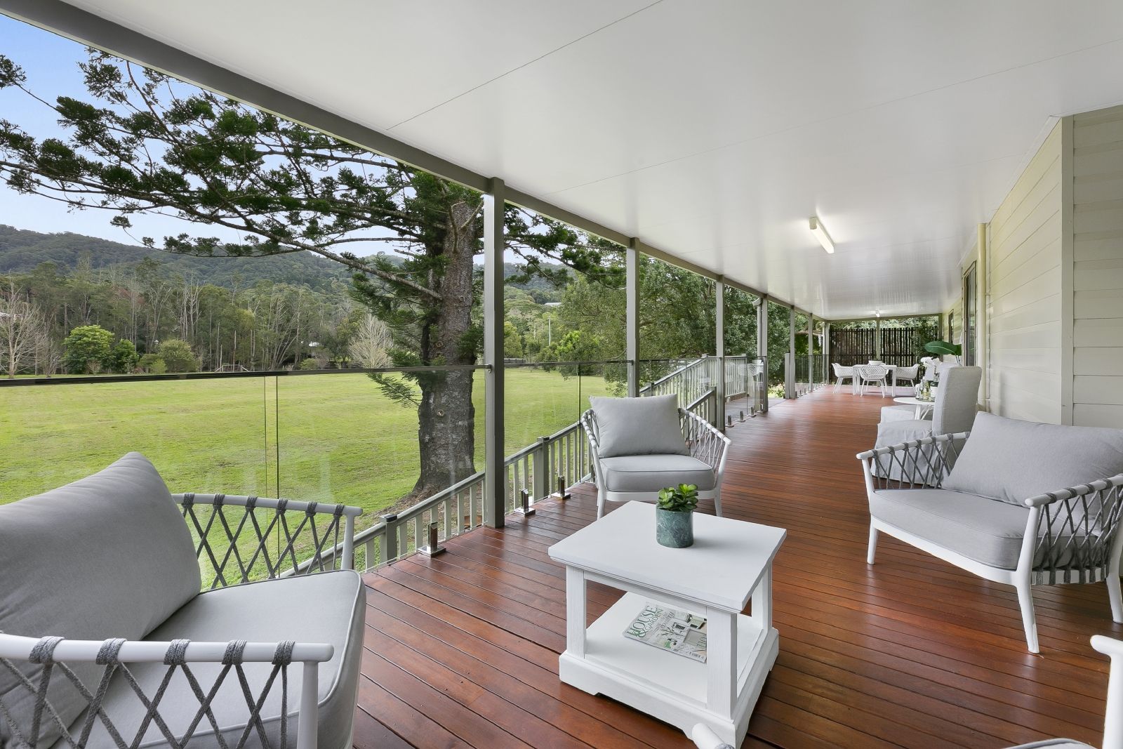 966 Tallebudgera Creek Road, Tallebudgera Valley QLD 4228, Image 2