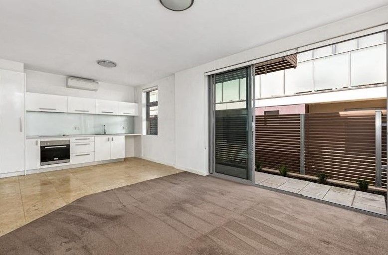 2/189 Geelong Road, Seddon VIC 3011 Apartment For Rent 440 Domain