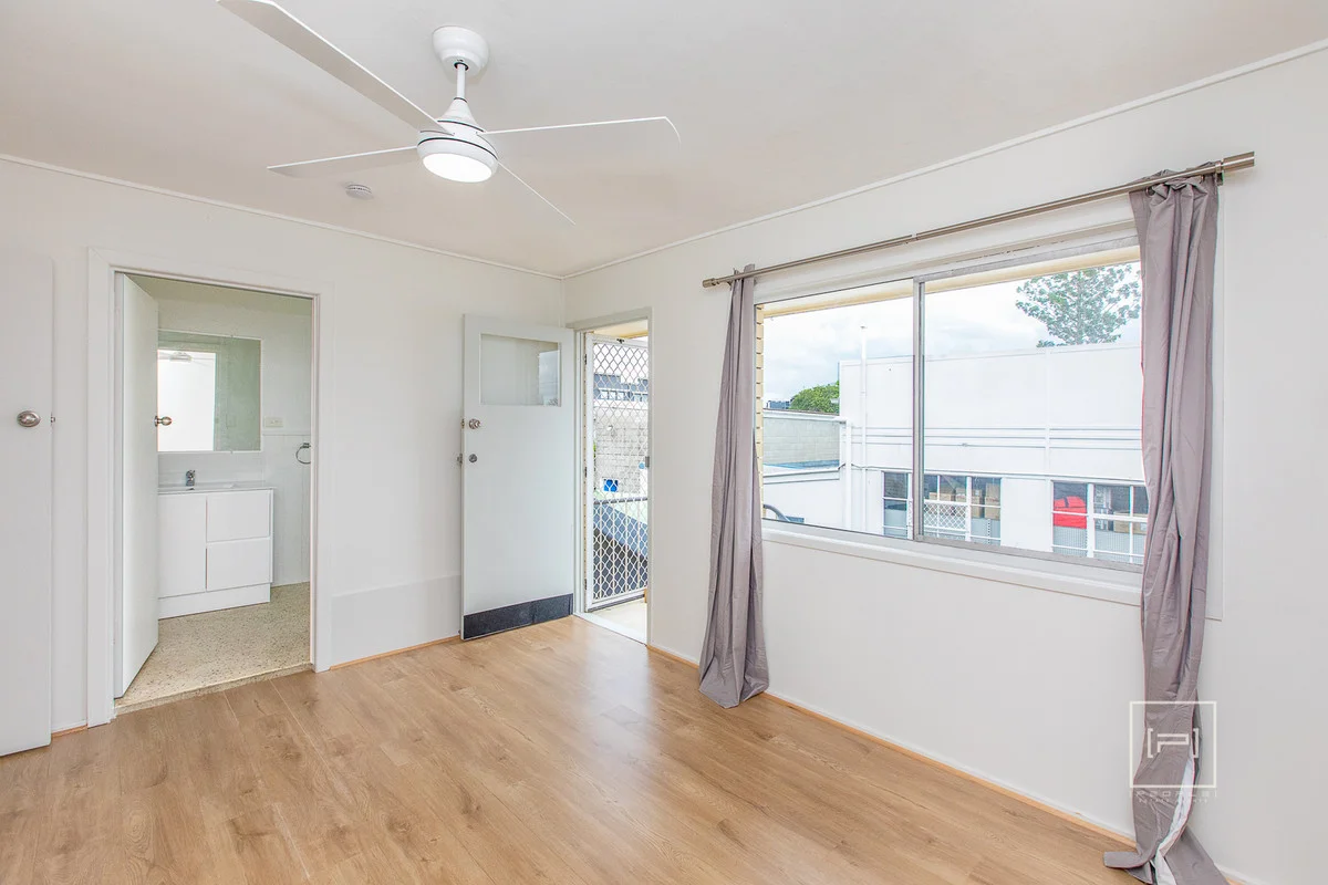 Additional image 6 of 3/121 Old Cleveland Road, Stones Corner QLD 4120