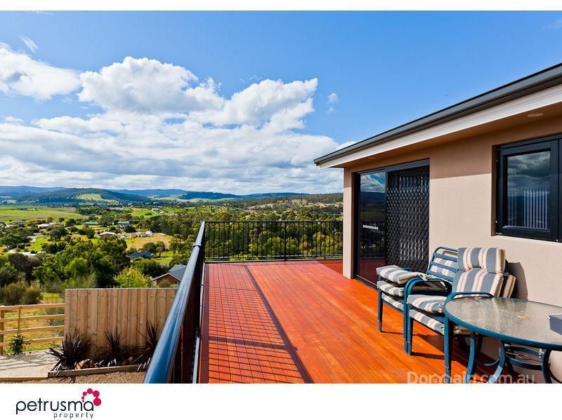 24 Wards Avenue, LEWISHAM TAS 7173, Image 0