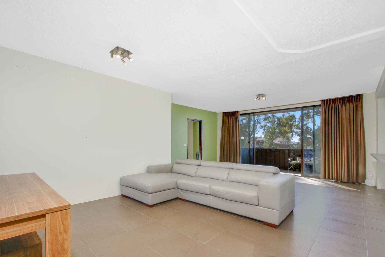 13/5 Hyndes Crescent, Holder ACT 2611, Image 1