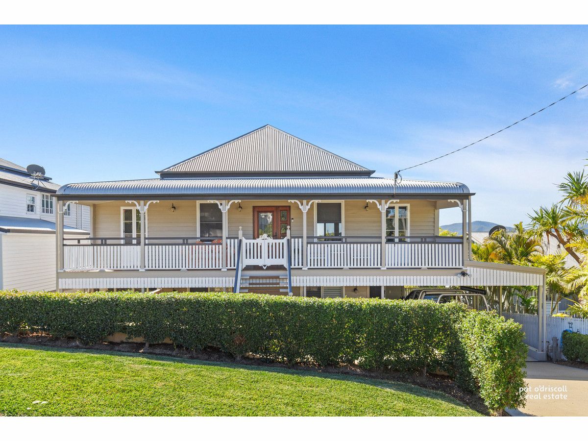 6 bedrooms House in 46 Corberry Street THE RANGE QLD, 4700
