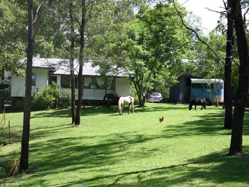 1051 Beaudesert-Nerang Road, CLAGIRABA QLD 4211, Image 0