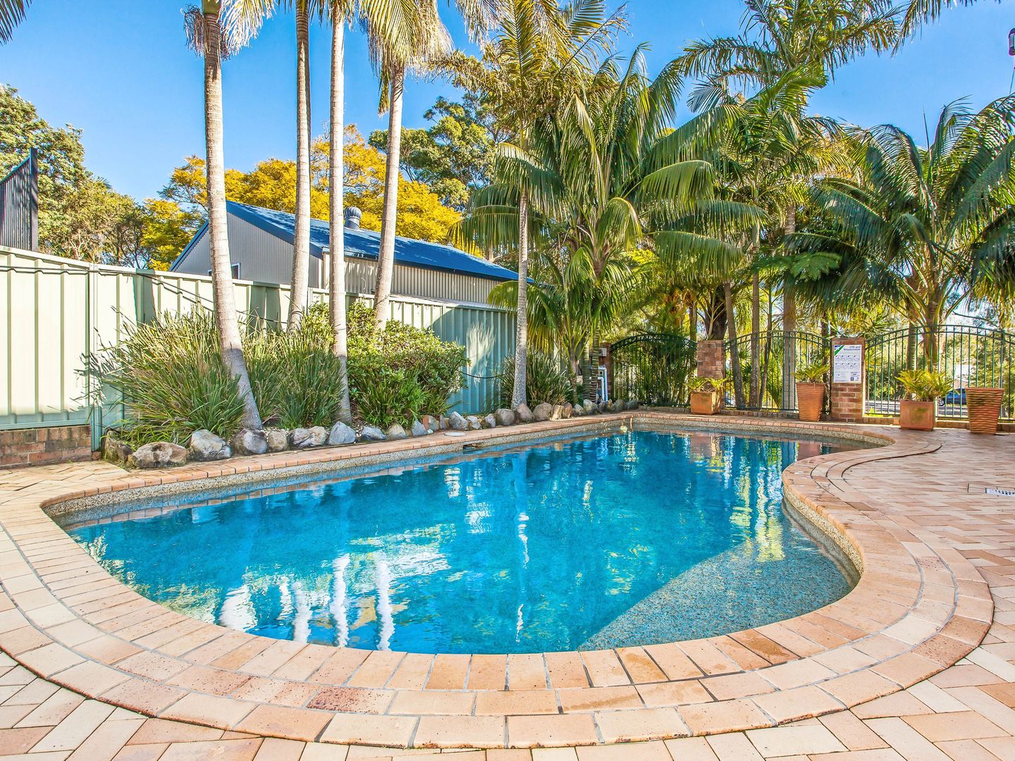 15 Harper Lane, Helensburgh Property History & Address Research Domain