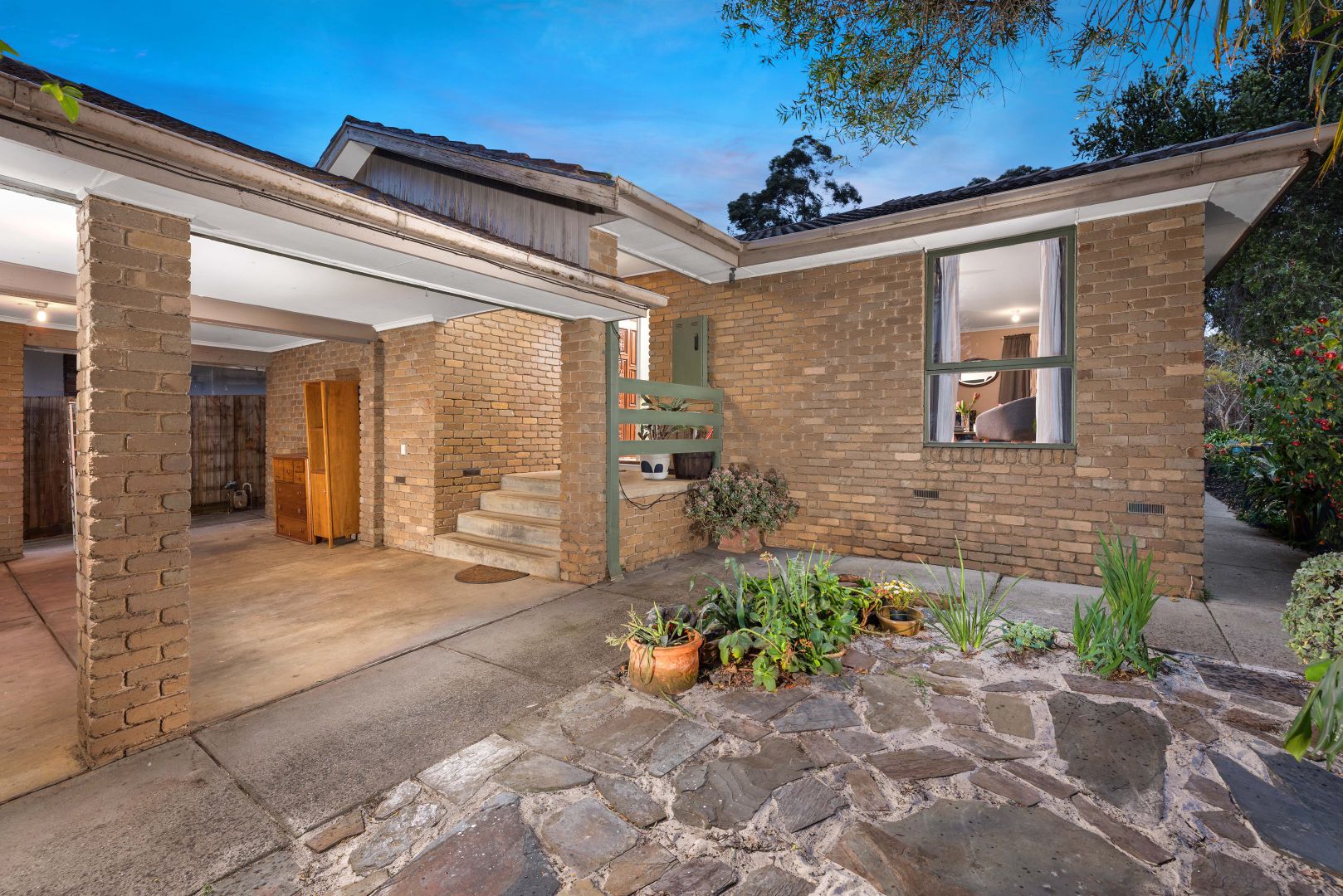 22 Hibiscus Avenue, Bundoora VIC 3083, Image 2