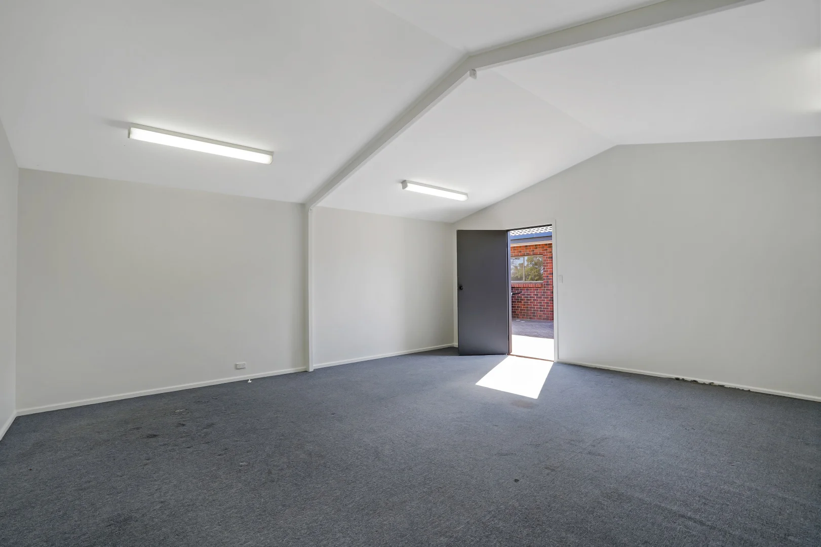 Image 25