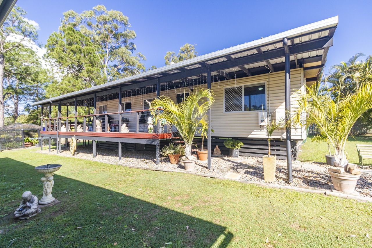 18-20 Guthrie St, Russell Island QLD 4184, Image 0