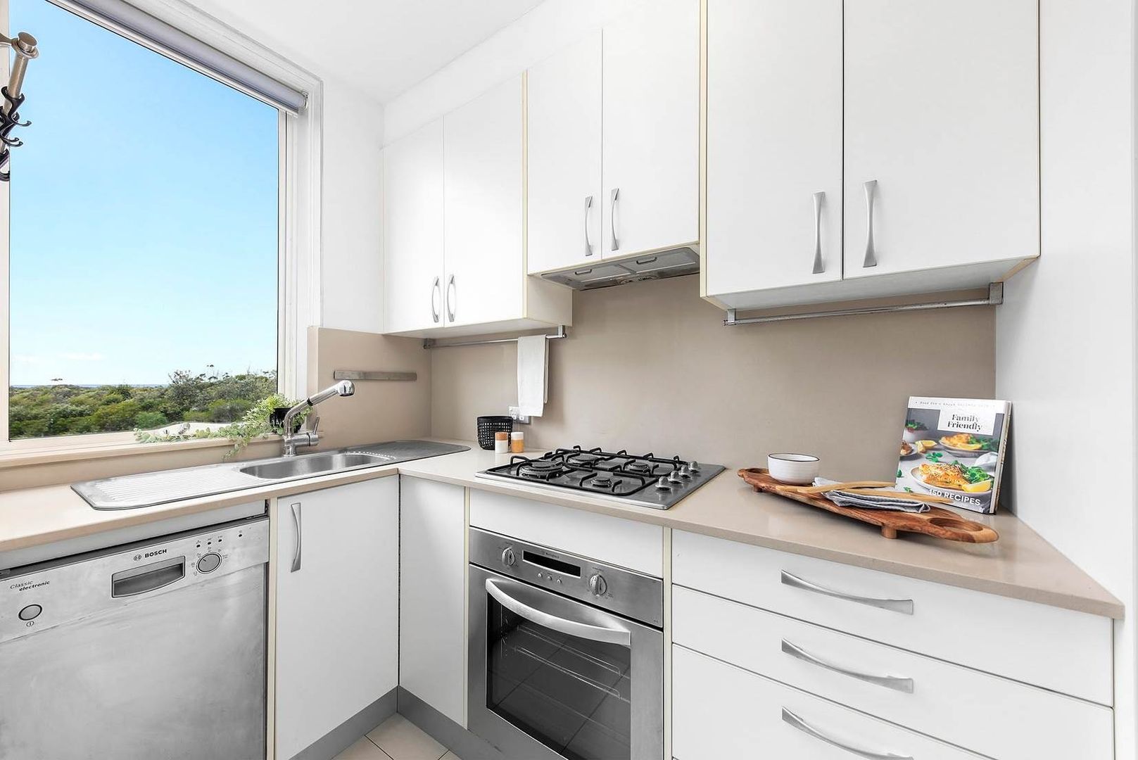 31/75 Broome Street, Maroubra NSW 2035 Apartment For Rent 750 Domain