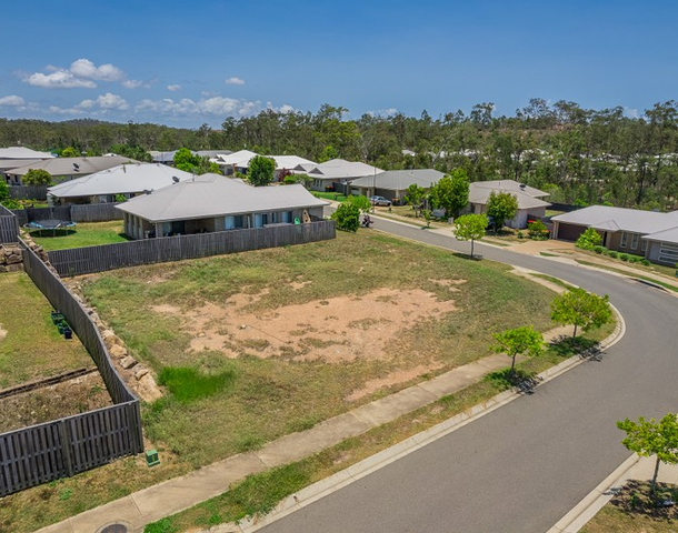 22 Clover Crescent, Boyne Island QLD 4680