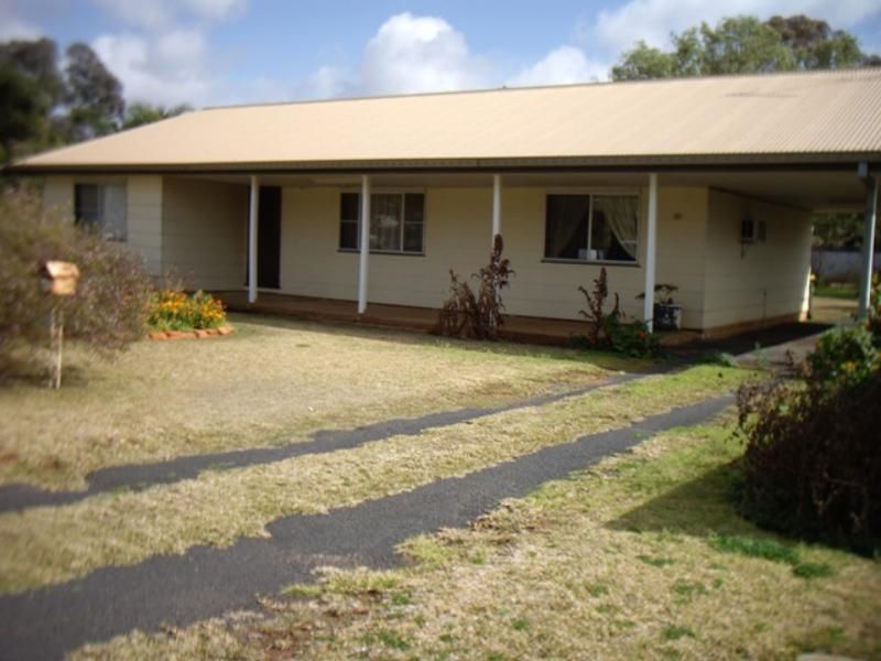 75 Temoin St, Trangie NSW 2823, Image 1