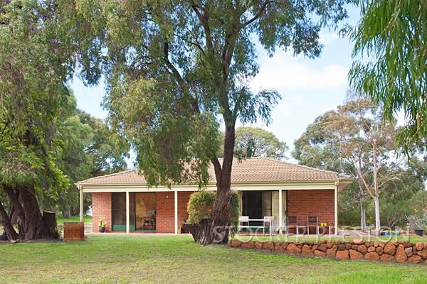 34 O'Byrne Road, QUINDALUP WA 6281, Image 0