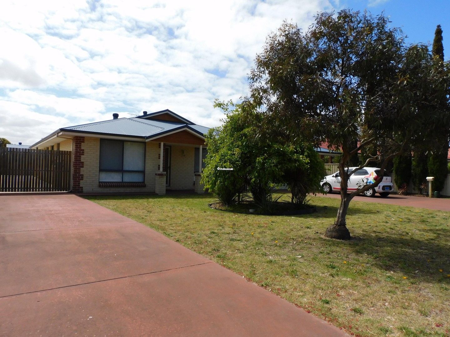 4 bedrooms House in 123 EASTON ROAD CASTLETOWN WA, 6450