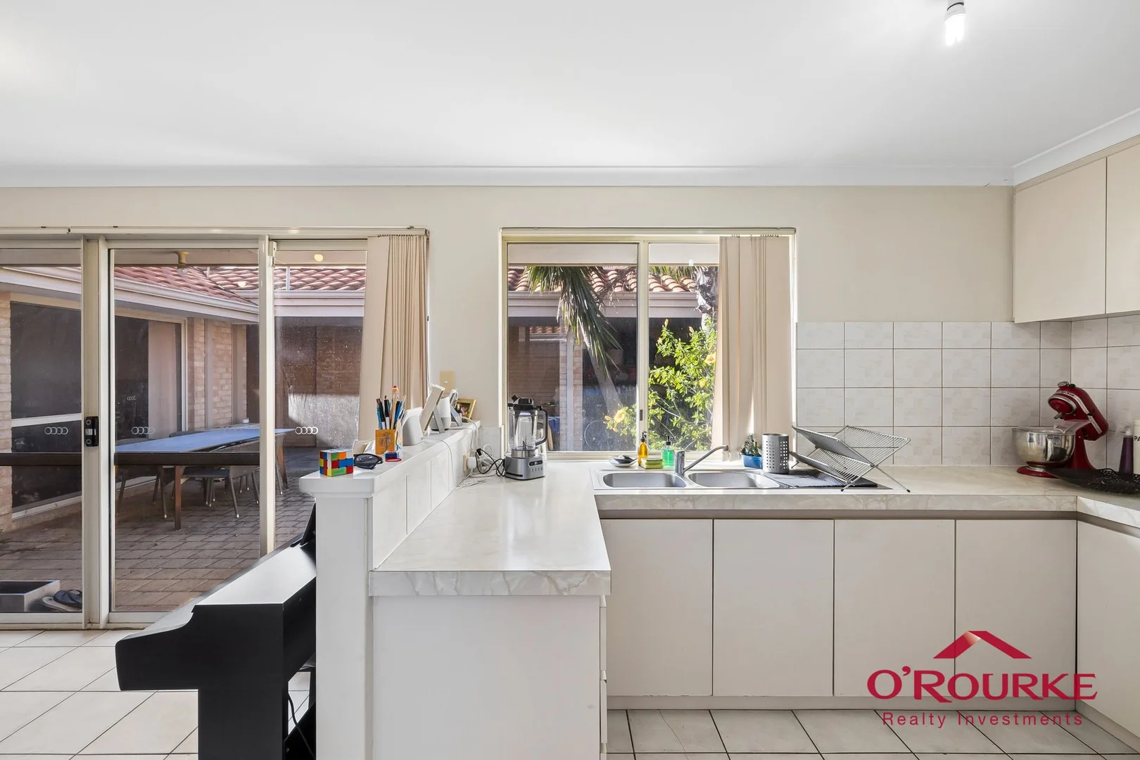 Additional image 6 of 3/192 Scarborough Beach Road, Doubleview WA 6018