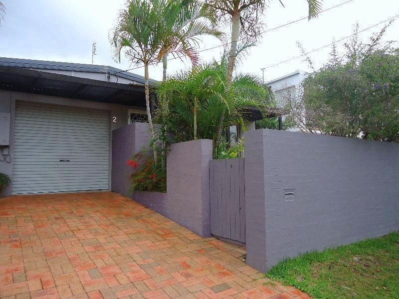 30 Birt Avenue, Budds Beach, Surfers Paradise QLD 4217, Image 2