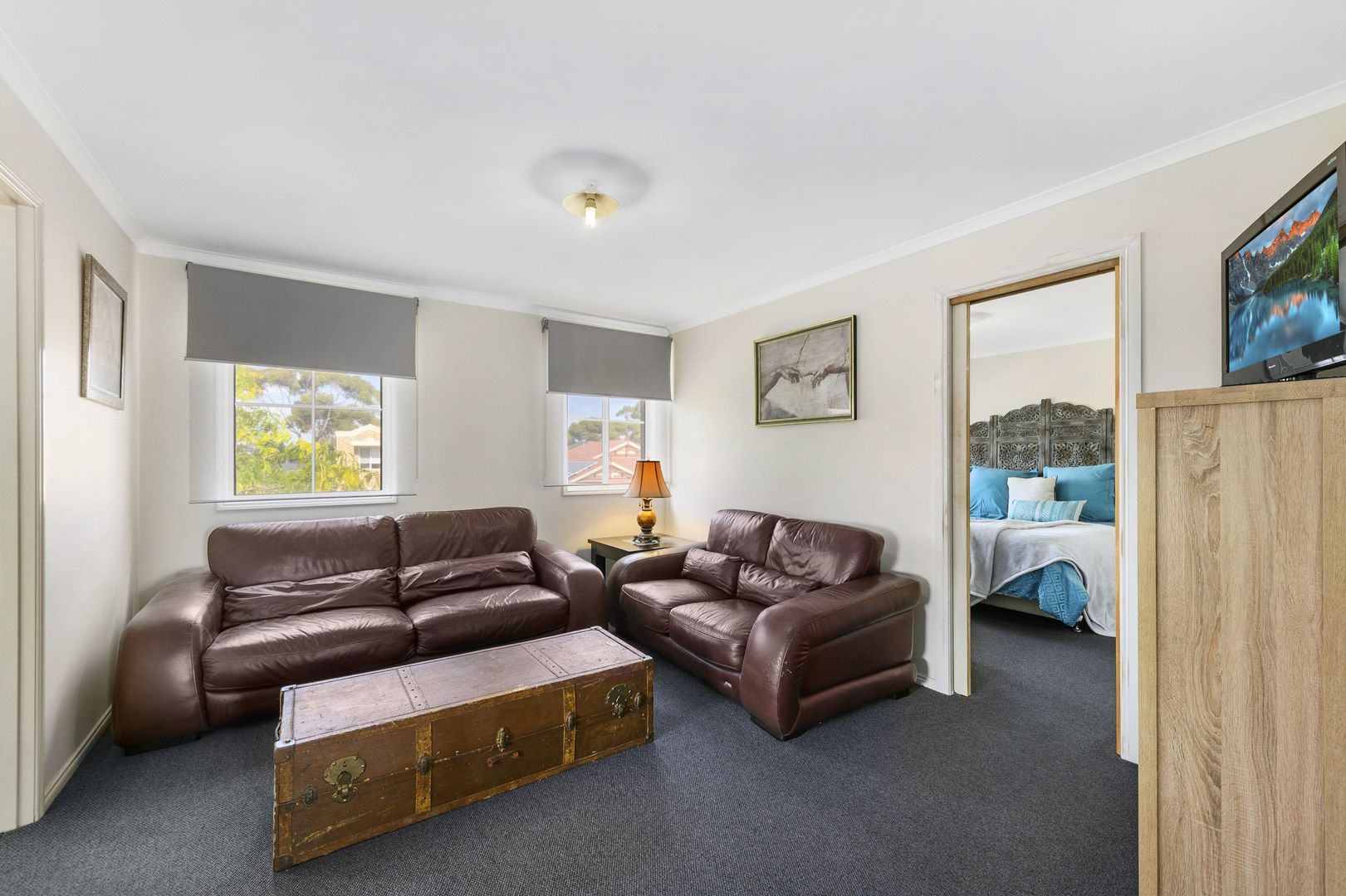 4 Jolly Place, Sydenham VIC 3037, Image 2