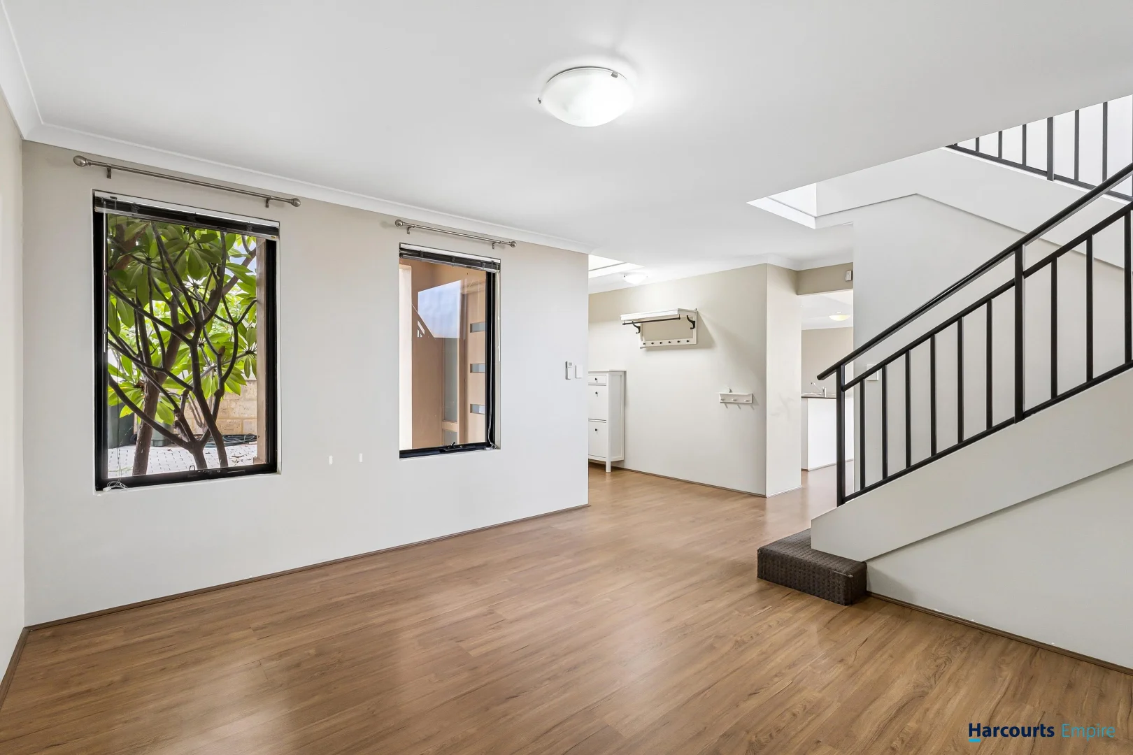 Additional image 7 of 81C Weaponess Road, Scarborough WA 6019